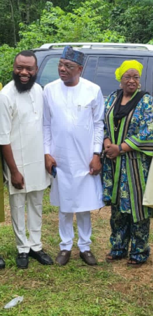 Humanitarian outreach — Etsako West